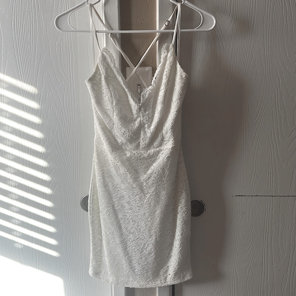 Mini white laced dress
